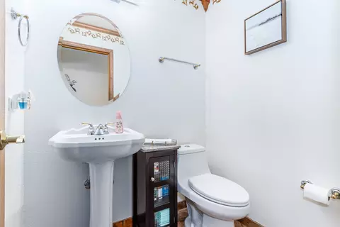 Bath - 3910 W 155th St, Markham, IL 60428 photo 4 of 4