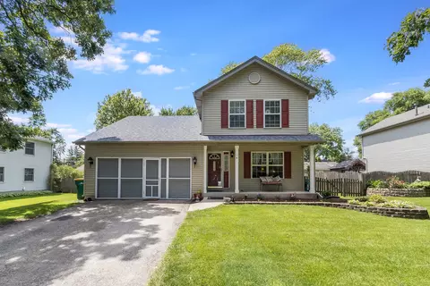 141 Picnic St, Shorewood, IL 60404