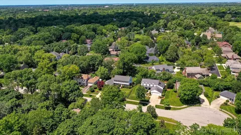 View/Area - 450 Hevern Dr, Wheaton, IL 60189 photo 1 of 2