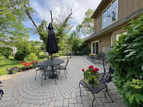 Other - 8205 Kathryn Ct, Burr Ridge, IL 60527 photo 2 of 6
