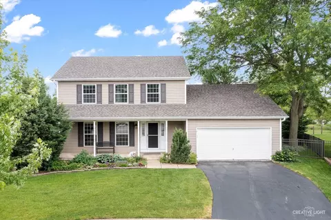 1560 Colorado Ct, Aurora, IL 60506