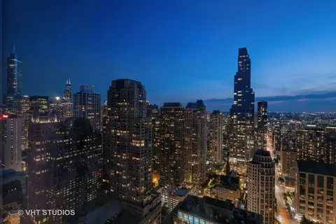 161 E Chicago Ave #41F, Chicago, IL 60611 photo 25