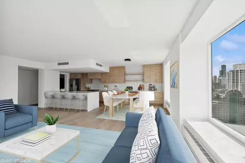 161 E Chicago Ave #41F, Chicago, IL 60611 photo 4