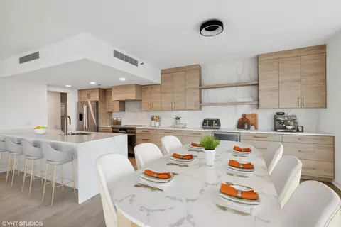 161 E Chicago Ave #41F, Chicago, IL 60611 photo 6