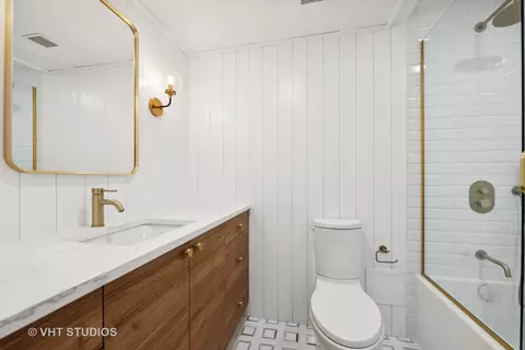 161 E Chicago Ave #41F, Chicago, IL 60611 photo 9