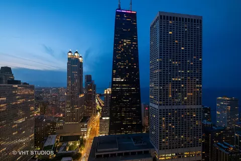 161 E Chicago Ave #41F, Chicago, IL 60611 photo 23