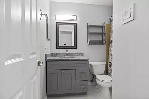 855 E Coach Rd #8, Palatine, IL 60074 photo 24