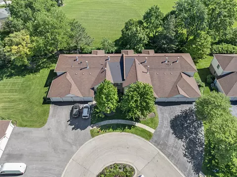 855 E Coach Rd #8, Palatine, IL 60074 photo 29