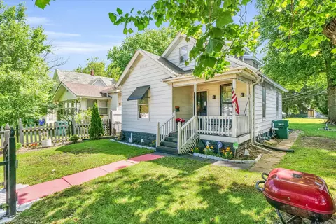 1630 N Monroe St, Decatur, IL 62526