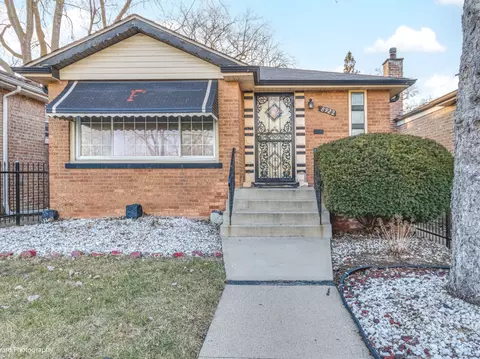 8922 S Paulina St, Chicago, IL 60620
