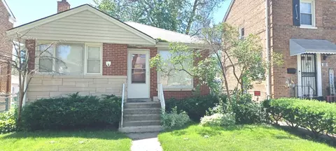 408 Geneva Ave, Bellwood, IL 60104