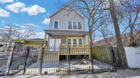 5823 S Bishop St, Chicago, IL 60636