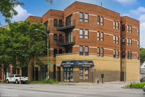 4000 S Western Ave #2, Chicago, IL 60609