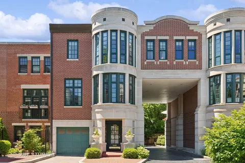 2652 N Southport Ave #B, Chicago, IL 60614