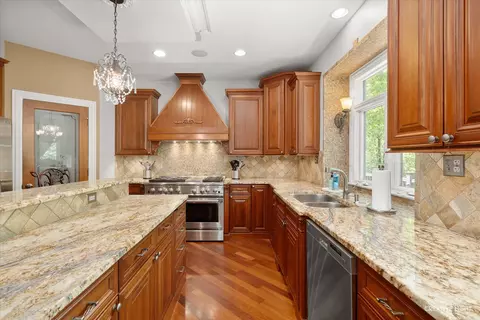 520 Harper Dr, Algonquin, IL 60102 photo 12