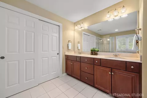 611 Wakeman Ave, Wheaton, IL 60187 photo 17