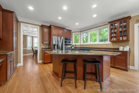 611 Wakeman Ave, Wheaton, IL 60187 photo 7