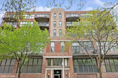 15 S Throop St #507, Chicago, IL 60607