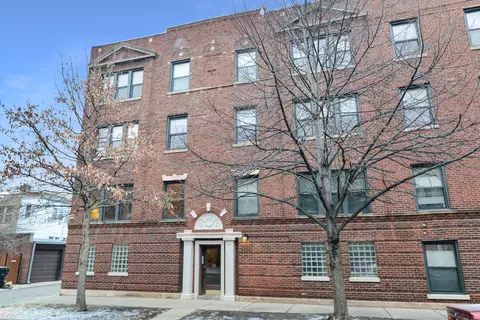 2608 W Ainslie St #1W, Chicago, IL 60625