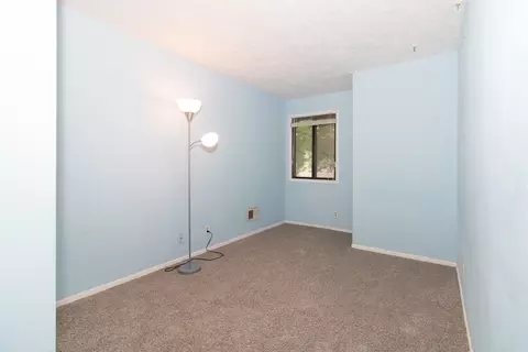 1108 E Jefferson St #8, Bloomington, IL 61701 photo 25