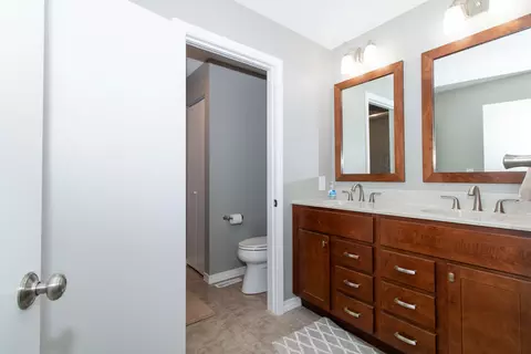 1108 E Jefferson St #8, Bloomington, IL 61701 photo 22