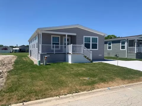 22404 S Cedar Dr, Channahon, IL 60410
