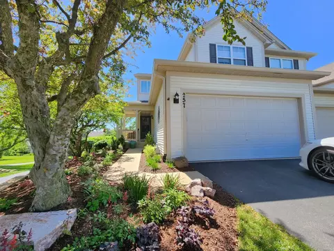 257 Grand Ridge Rd #257, Saint Charles, IL 60175