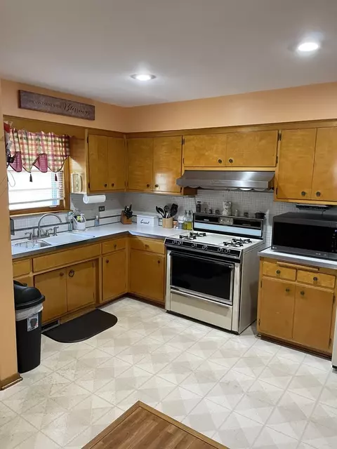 428 End Ave, Hillside, IL 60162 photo 7