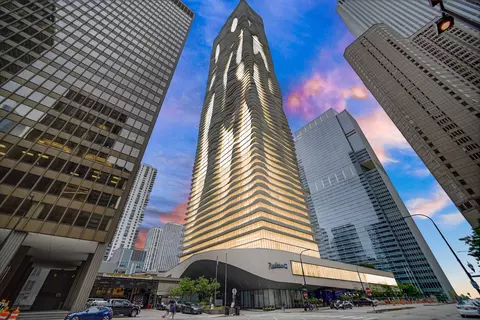 225 N Columbus Dr #6407, Chicago, IL 60601