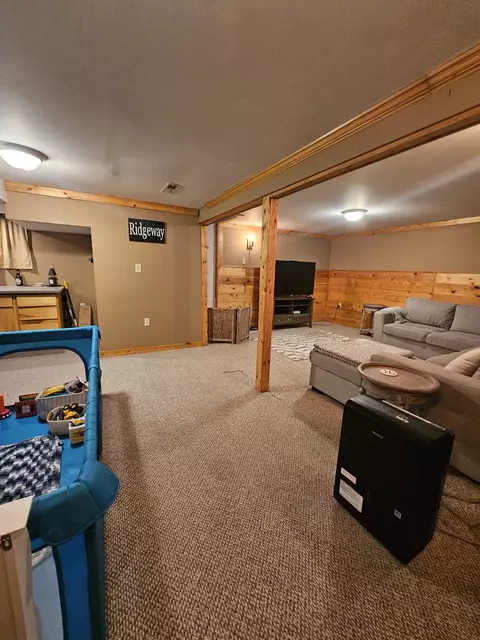 310 W 5th St, Gridley, IL 61744 photo 22