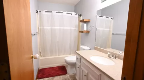 Bath - 2106 Timberview Dr, Bloomington, IL 61701 photo 1 of 1
