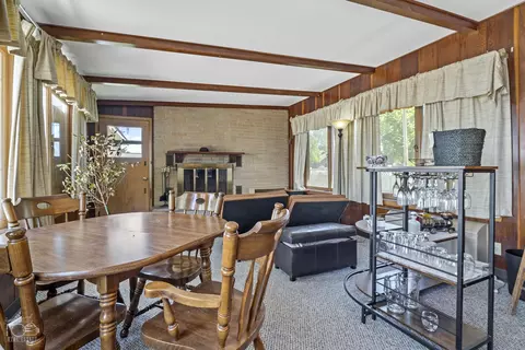 Dining - 317 E Wilson St, Peotone, IL 60468 photo 4 of 4