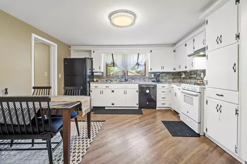 Kitchen - 317 E Wilson St, Peotone, IL 60468 photo 2 of 2