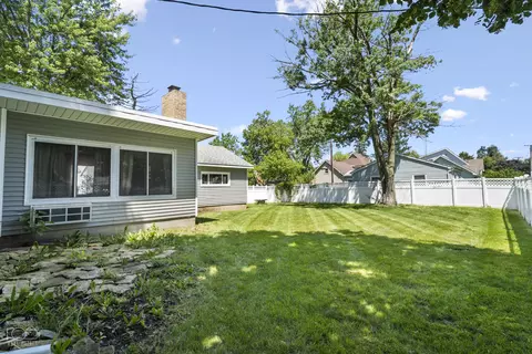 Exterior - 317 E Wilson St, Peotone, IL 60468 photo 3 of 6