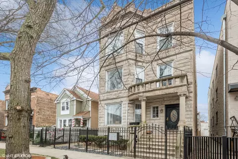 1018 N Mozart St, Chicago, IL 60622