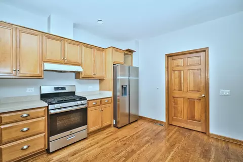1124 S Washington St, Wheaton, IL 60189 photo 17