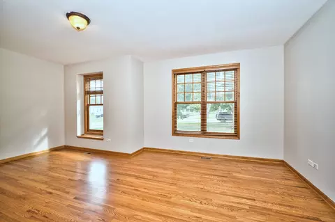 1124 S Washington St, Wheaton, IL 60189 photo 38