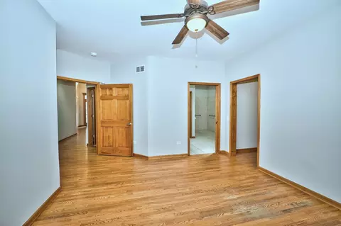 1124 S Washington St, Wheaton, IL 60189 photo 9