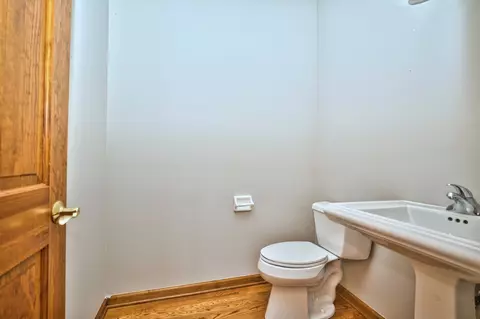 1124 S Washington St, Wheaton, IL 60189 photo 37