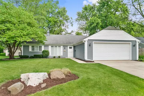 314 Boulder Hill Pass, Montgomery, IL 60538