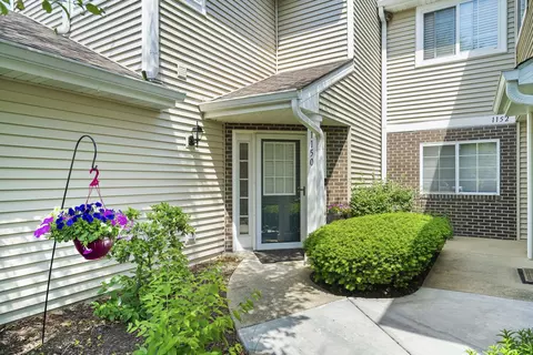 1150 E Wilson Ave, Lombard, IL 60148