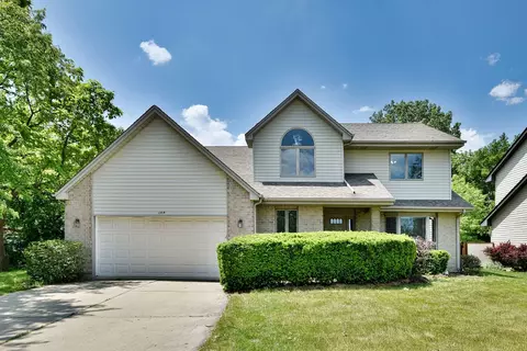1004 N Elmhurst Rd, Mount Prospect, IL 60056