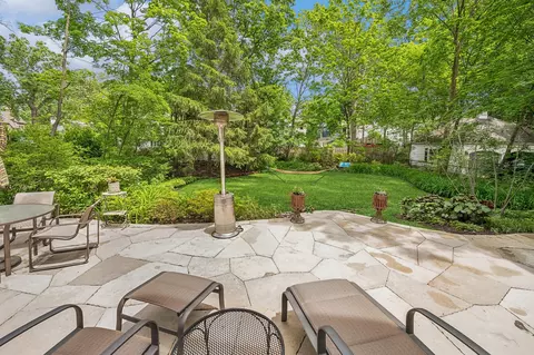 145 Euclid Ave, Glencoe, IL 60022 photo 25
