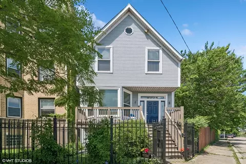 2904 N Francisco Ave, Chicago, IL 60618