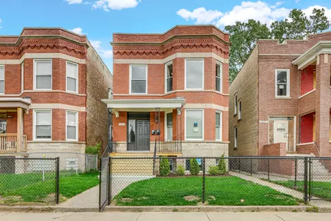 7233 S Emerald Ave, Chicago, IL 60621