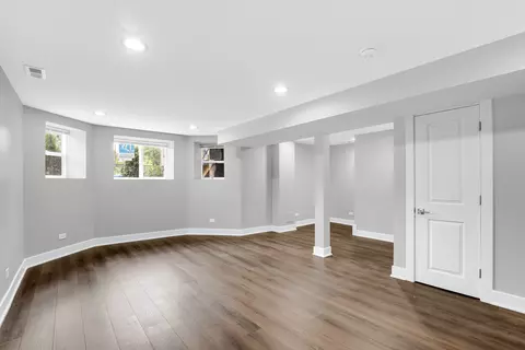 7233 S Emerald Ave, Chicago, IL 60621 photo 8