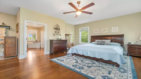 Bedroom - 8827 N Conger Rd, Leaf River, IL 61047 photo 2 of 5