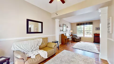 Living - 4611 Whitehall Ct, Algonquin, IL 60102 photo 5 of 5