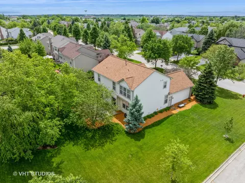 View/Area - 4611 Whitehall Ct, Algonquin, IL 60102 photo 4 of 10