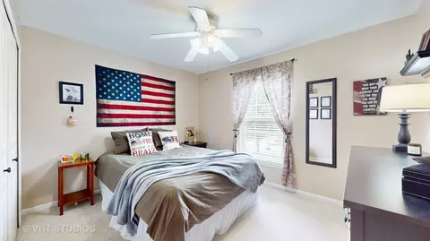 Bedroom - 4611 Whitehall Ct, Algonquin, IL 60102 photo 8 of 8